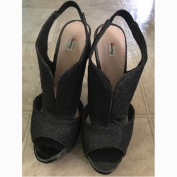 Olsenboye Osnazzie black Stiletto Heels Size 6.5 - Picture 1 of 6